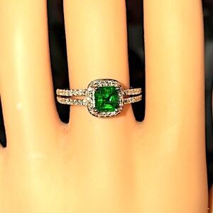 18kt White Gold 1.82ct Genuine Emerald and Diamonds Ring